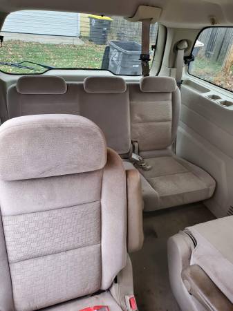2005 Ford Freestar - cars & trucks - by owner - vehicle automotive... for sale in Fort Wayne, IN – photo 9