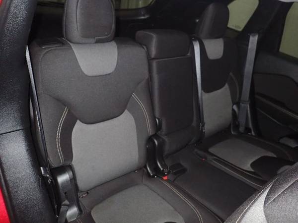 2016 Jeep Cherokee Sport for sale in Perham, ND – photo 24