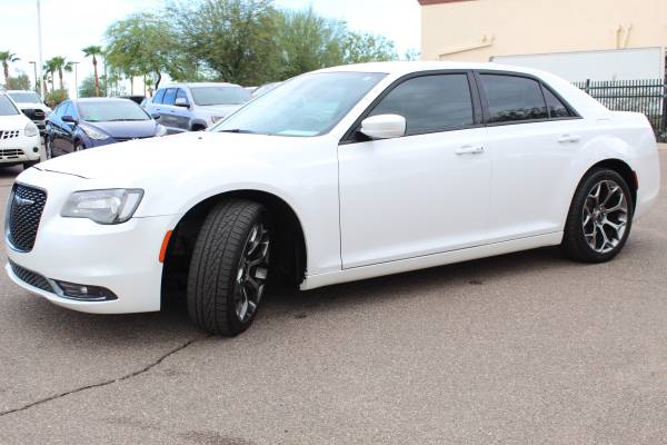 2015 Chrysler 300 S W/UCONNECT Stock #:PL80264A CLEAN CARFAX for sale in Mesa, AZ – photo 9