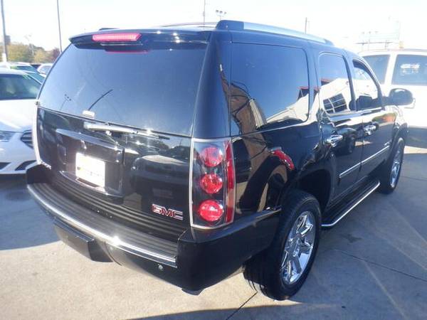 2013 GMC Yukon Denali - cars & trucks - by dealer - vehicle... for sale in Des Moines, IA – photo 3