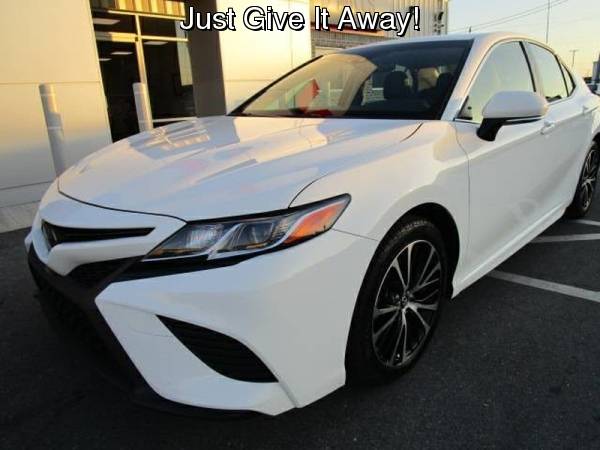 2018 Toyota Camry SE Call for sale in Jacksonville, NC – photo 2