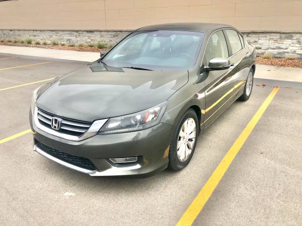 2013 Honda Accord EXL , fully loaded ,Clean title clean Carfax -... for sale in Sterling Heights, MI – photo 2