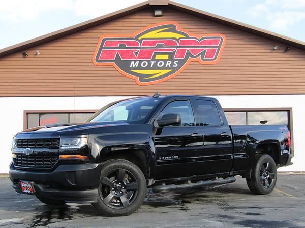2016 Chevy Silverado Special Ops Edition! Low Miles! for sale in New Glarus, WI – photo 2