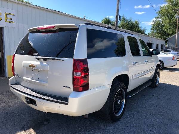 2008 CHEVROLET SUBURBAN LTZ+NAV+DVD+BOSE+NEW TIRES+NO FEES+FINANCING for sale in CENTER POINT, IA – photo 6