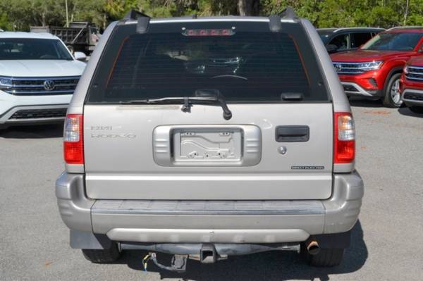 *2004* *Isuzu* *Rodeo* *S* - cars & trucks - by dealer - vehicle... for sale in St. Augustine, FL – photo 8