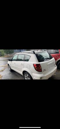 05 Pontiac vibe AWD for sale in Massillon, OH – photo 3