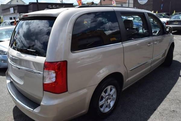 *2013* *Chrysler* *Town & Country* *Touring 4dr Mini Van* for sale in Paterson, NJ – photo 23