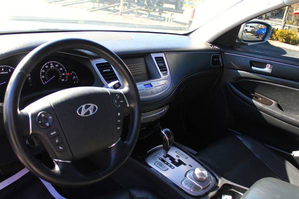 2012 Hyundai Genesis 4dr Sedan V8 5 0L R-Spec Plat - cars & for sale in Gainesville, FL – photo 22