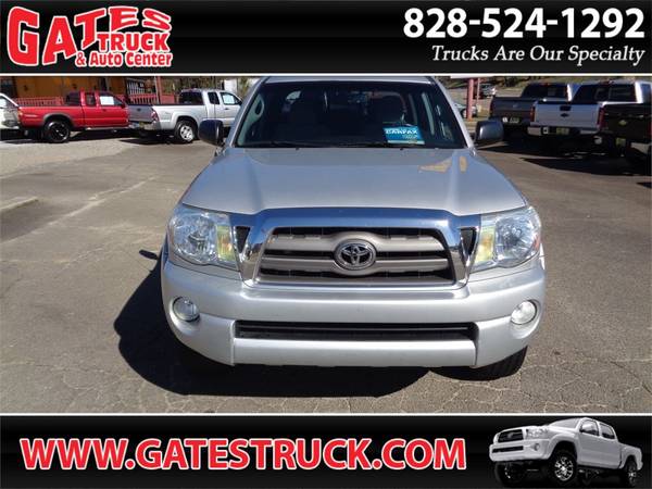2010 Toyota Tacoma Double Cab 4WD V6 *Silver* - cars & trucks - by... for sale in Franklin, NC – photo 7