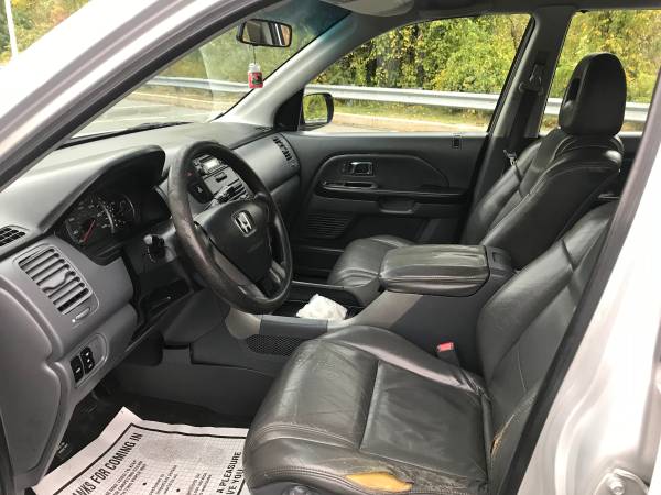 2005 hondaaa pilot LX 121K original miles AWD 6cyl. automatic all powe for sale in Tewksbury, MA – photo 9