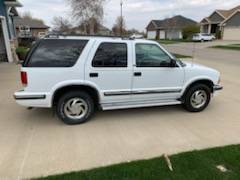 1999 Chevy Blazer 4WD 135, 000 miles for sale in Sioux City, IA – photo 2