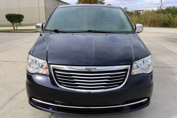 ✨2011 Chrysler Town & Country Touring L✨ - cars & trucks - by dealer... for sale in TAMPA, FL – photo 2