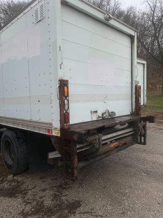 Box truck - cars & trucks - by owner - vehicle automotive sale for sale in Waterloo, MO – photo 8