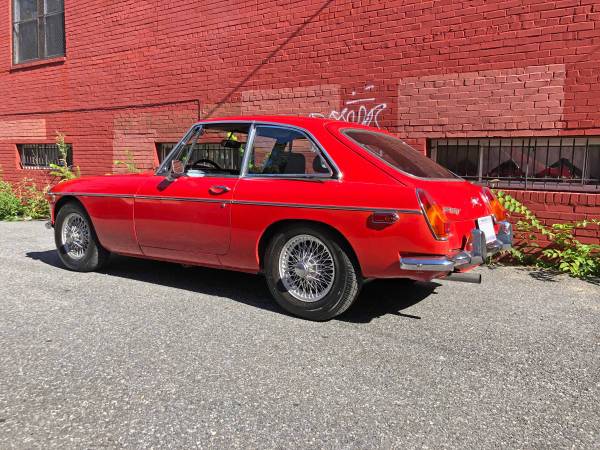 1972 MG B GT - cars & trucks - by owner - vehicle automotive sale for sale in Washington, VA – photo 10
