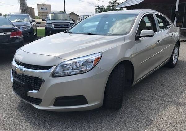 2015 Chevrolet Malibu 4dr Sdn LT-Roof-Like new-Warranty Included for sale in Lebanon, IN – photo 3