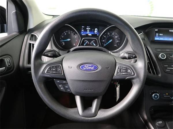 2018 Ford Focus SE sedan Shadow Black for sale in Pinellas Park, FL – photo 12