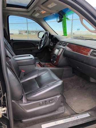 2014 Chevy Suburban for sale in Amarillo, TX – photo 7