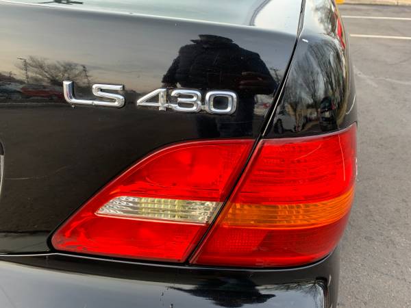 SOUGHT AFTER LEXUS LS 430 ULTRA LUXURY PACKAGE - 2002 - cars & for sale in Laurel, District Of Columbia – photo 3