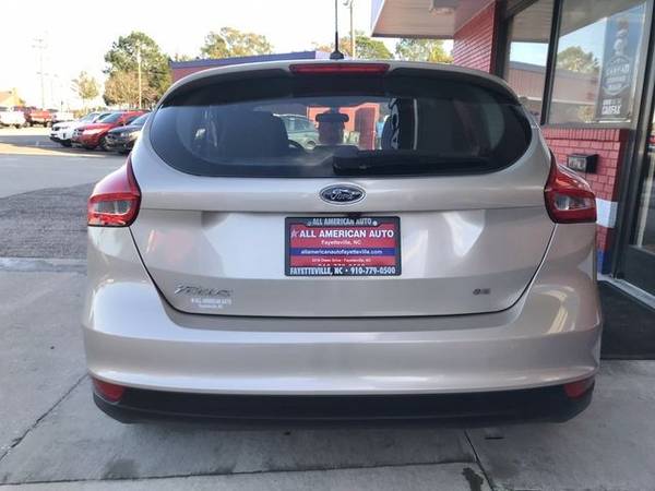 2017 Ford Focus SE Hatchback 4D - cars & trucks - by dealer -... for sale in Cumberland, NC – photo 5