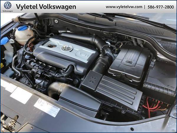 2013 Volkswagen CC sedan 4dr Sdn Lux - Volkswagen Deep Black for sale in Sterling Heights, MI – photo 8