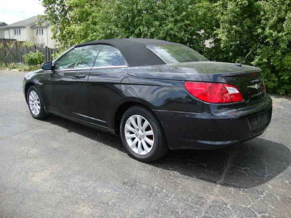 2011 Chrysler Sebring LX Convertible (Low Miles/Excellent Condition) for sale in Northbrook, WI – photo 5