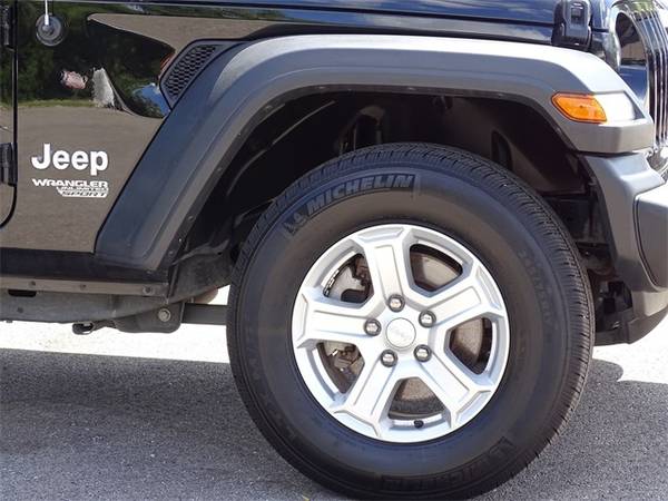 2019 Jeep Wrangler Unlimited Sport for sale in Libertyville, IL – photo 24