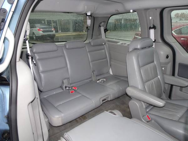 2007 Ford Freestar SEL, Wow! Immaculate Condition + 3 months Warranty for sale in Roanoke, VA – photo 15