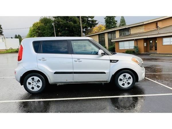 2013 KIA Soul s - cars & trucks - by dealer - vehicle automotive sale for sale in Vancouver, OR – photo 6