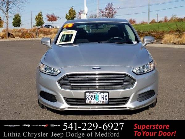2014 Ford Fusion Hybrid 4dr Sdn SE Hybrid FWD - cars & trucks - by... for sale in Medford, OR – photo 2