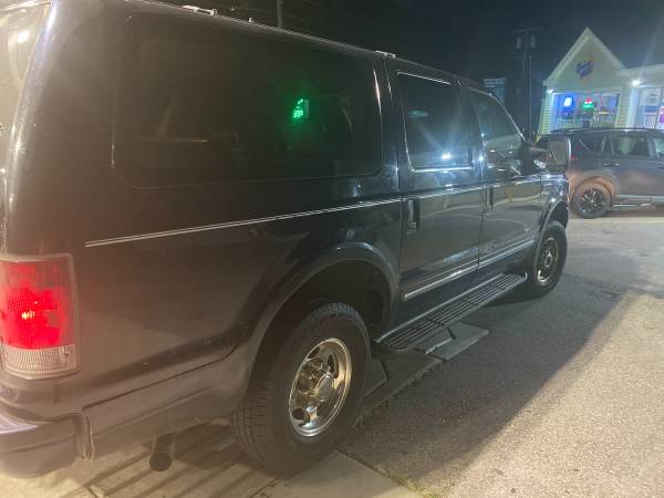 2002 Ford Excursion for sale in Milford, MA – photo 3