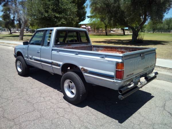 ***REDUCED*** 1984 NISSAN 720 4X4 KING CAB TRUCK DELUXE MODEL EDITION for sale in Tucson, NV – photo 8
