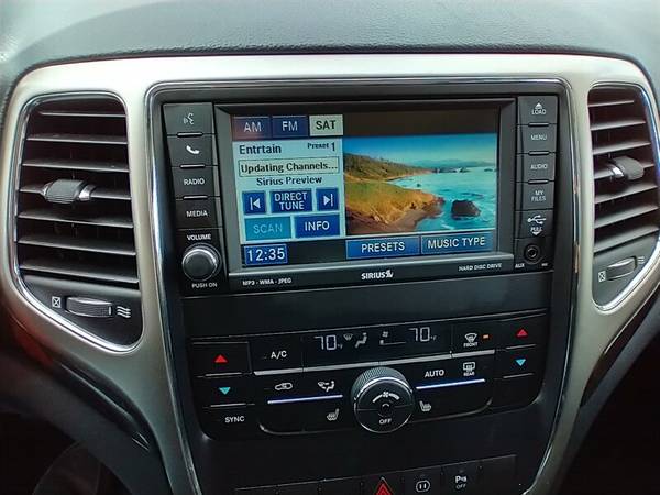 2011 Jeep Grand Cherokee Laredo X - - by dealer for sale in Cross Plains, WI – photo 8