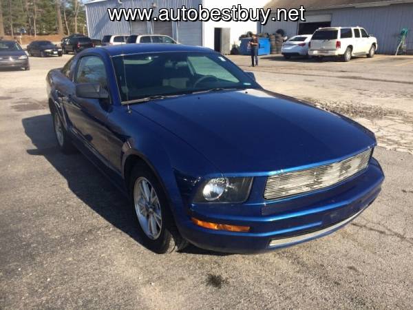 2008 Ford Mustang V6 Deluxe 2dr Fastback Call for Steve or Dean -... for sale in Murphysboro, IL – photo 4