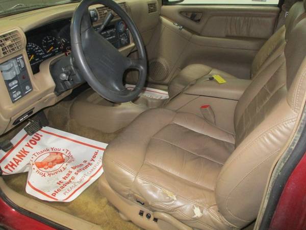 1996 Chevrolet Blazer 4dr 4WD LT for sale in Wadena, MN – photo 6