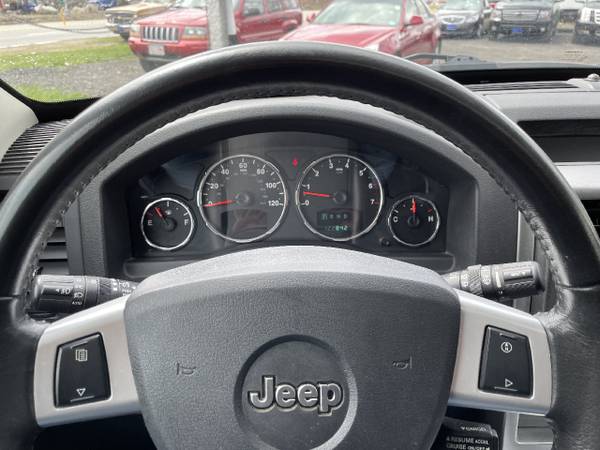 2010 Jeep Liberty 4WD 4dr Limited - - by dealer for sale in North Oxford, MA – photo 16
