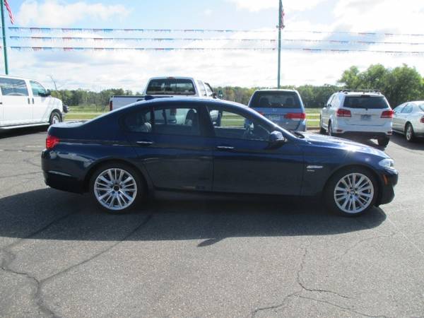 2011 BMW 5 Series 4dr Sdn 550i xDrive AWD for sale in Ham Lake, MN – photo 3