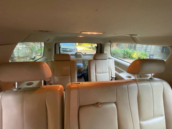 2007 Black Suburban with leather. Runs great! for sale in Creola, AL – photo 5