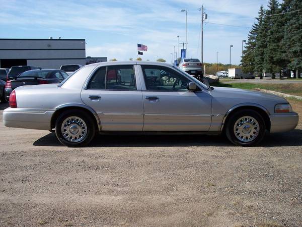 2004 MERCURY GRAND MARQUIS GS RUNS-DRIVES EXCELLENT for sale in Little Falls, MN – photo 5