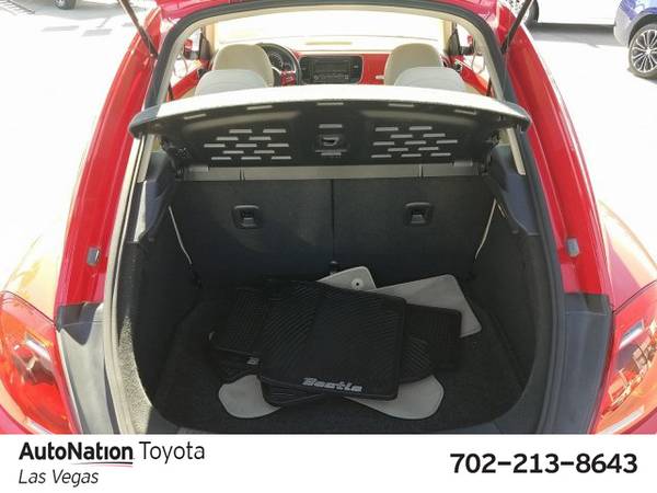 2014 Volkswagen Beetle 2.5L SKU:EM618990 Hatchback for sale in Las Vegas, NV – photo 17