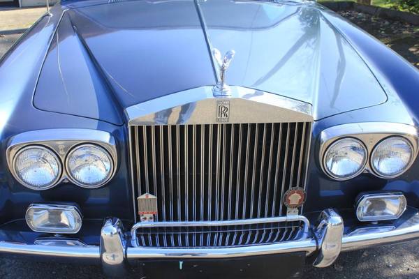 1975 Rolls Royce Silver Shadow Lot 131-Lucky Collector Car Auction for sale in Chicago, IL – photo 12