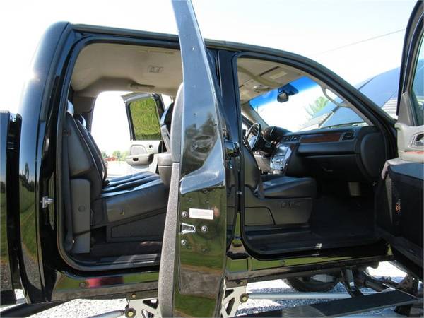 2008 CHEVROLET SILVERADO 2500HD LT, Black APPLY ONLINE for sale in Summerfield, SC – photo 4