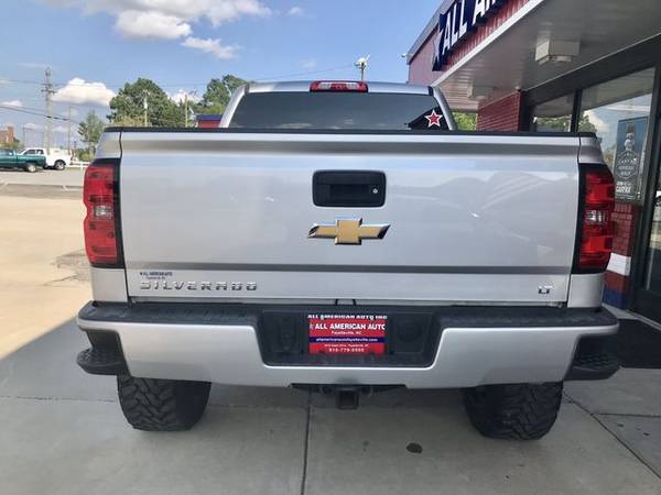 2017 Chevrolet Silverado 1500 Crew Cab - Financing Available! - cars... for sale in Cumberland, NC – photo 4