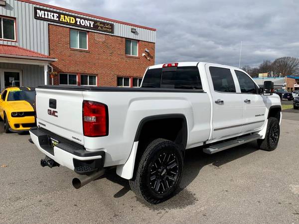 Take a look at this 2017 GMC Sierra 2500HD-Hartford - cars & trucks... for sale in South Windsor, CT – photo 6