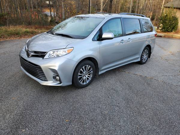 2019 TOYOTA SIENNA XLE - - by dealer - vehicle for sale in Inman, SC – photo 3