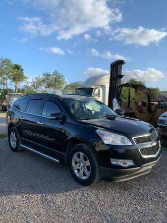 CHEVROLET TRAVERSE 2012 - cars & trucks - by owner - vehicle... for sale in Brownsville, TX – photo 2
