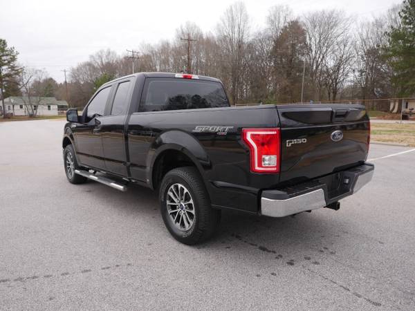 2017 Ford F150 Super Cab XLT Pickup 4D with 50k 4x4 for sale in Greenville, SC – photo 7