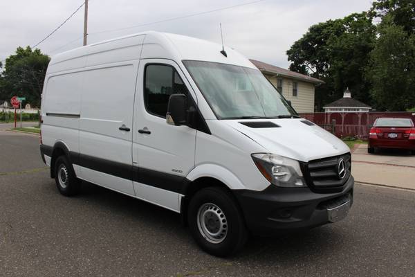 2014 MERCEDES SPRINTER 2500 144 WB CARGO DIESEL VAN WE FINANCE ALL!!! for sale in Uniondale, NY – photo 8