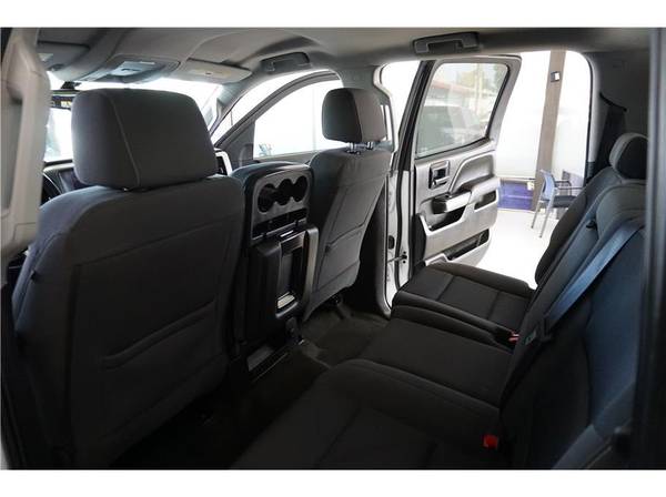 2017 Chevrolet Chevy Silverado 1500 Crew Cab 4x4! 6 5 ft bed! Clean! for sale in Sacramento, NV – photo 22