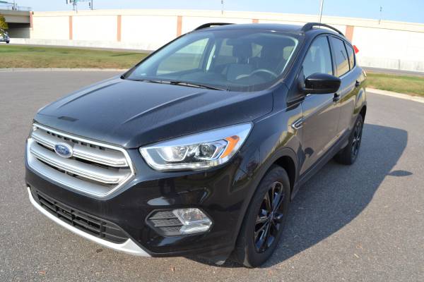 2017 Ford Escape SE AWD *CLEAN CARFAX * WARRANTY * FINANCING - cars... for sale in Ramsey , MN – photo 7