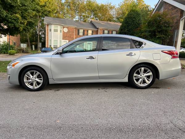 2014 Nissan Altima SL: 27k miles, Loaded, Leather, Navigation,... for sale in Bowling Green , KY – photo 2